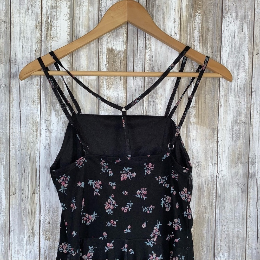 Xhilaration Black & Floral Romper - Picture 5 of 6